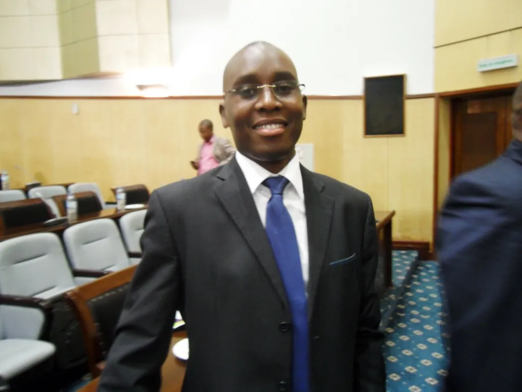 Debate between the candidates for president of the Mozambique Bar Association, Tomás Timbane e Lourenço Malia