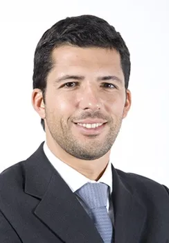 Miguel Spínola takes part in seminar on credit for micro-companies and SMEs in Mozambique
